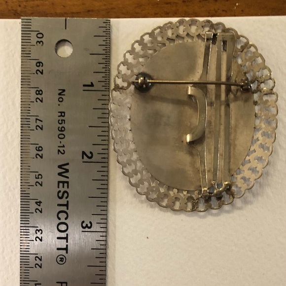 Antique monogram belt buckle/pin - Picture 4 of 8